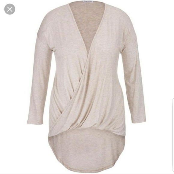 Meet your Posher, Alana - Picture 2 of 2